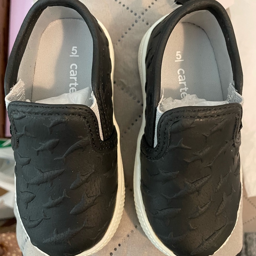 Carter’s Ricky Casual Sneakers. NWT. Toddler Boy Or Girl. Size 5. #1054.